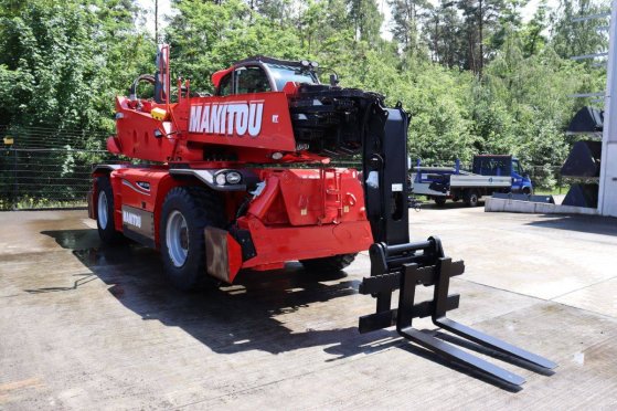 Manitou MRT 3255+ Telehandler Diesel 5500kg 31.6m 2016 MRT 3255+ 2016 2 image 22