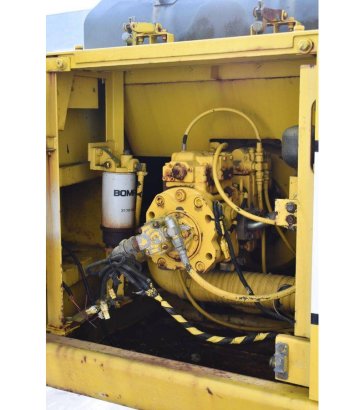 Crawler excavator Kobelco SK160LC Diesel 1997 SK160LC 1997 2 Crawler Excavators image 7