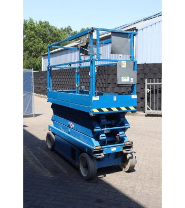 Skyjack SJIII-3226 Electric Scissor Lift 227kg 9.9m 2015 Skyjack SJIII-3226 2015 2 Scissor Lifts image 7