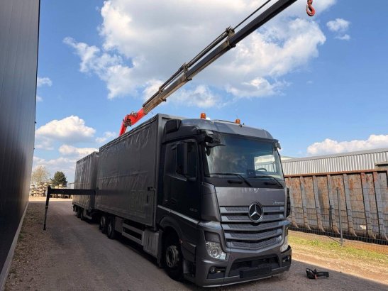Box truck Truck Mercedes-Benz Actros 2645 6X2 Diesel 2016 Actros 2645 6X2 2016 2 image 7
