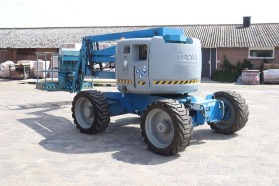 Articulating boom lift Genie Z-45/25 Diesel 227kg 15.8m 2006 Z-45/25 2006 2 image 7