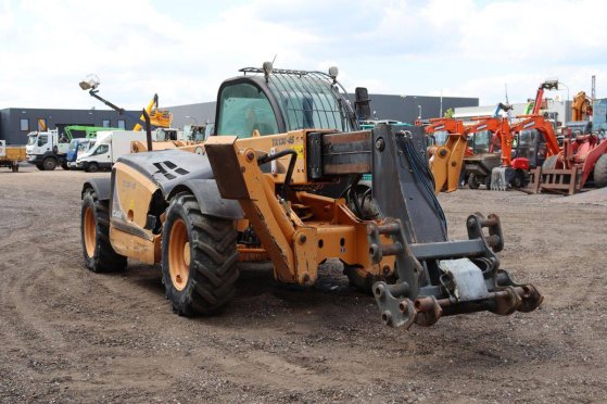 Case TX130-45 Diesel Telehandler TX130-45 2 image 7