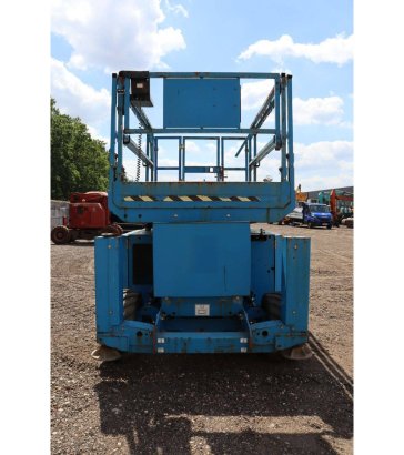 Scissor lift Genie GS3369 RT Diesel 454kg 11.96m 2013 GS3369 RT 2013 2 Scissor Lifts image 7