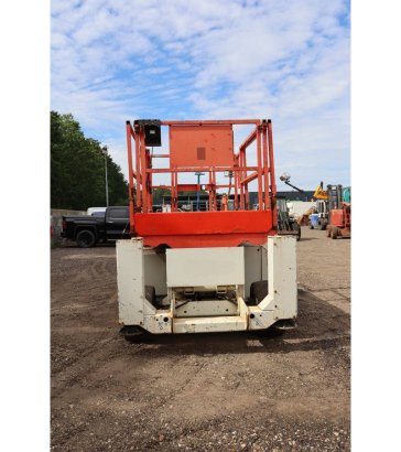Scissor lift Genie GS-2668 Diesel 567kg 9.9m 2011 GS-2668 2011 2 Scissor Lifts image 7