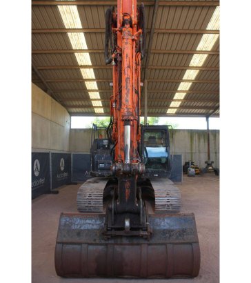 Crawler excavator Hitachi ZX225USLC-5B Diesel 122kW 2014 ZX225USLC-5B 2014 2 Crawler Excavators image 7