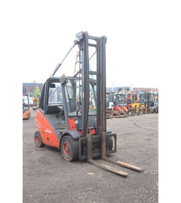 Linde H30D Diesel Forklift 3000kg 2004 H30D 2004 2 Forklift image 7