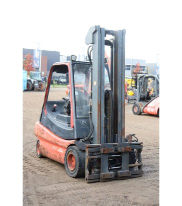 Heftruck Linde E30-02 Elektrisch 3000kg 3.79m 2000 E30-02 2000 2 Forklift image 7