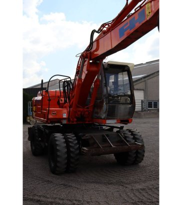 Wheel excavator Fiat Hitachi EX135W Diesel 76kW 2000 Fiat EX 135W 2000 2 Wheeled Excavators image 7