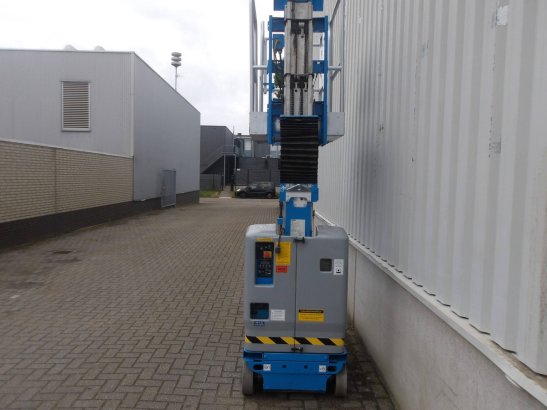 Genie GR-15 Electric Mast Lift 6.50m 2012 GR-15 2012 2 image 7