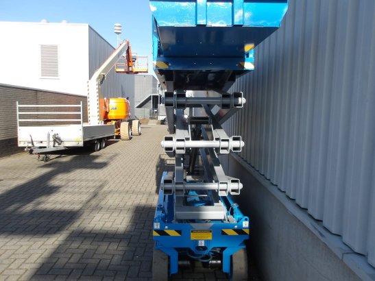 Genie GS-2632 Electric Scissor Lift 9.92m 2016 GS-2632 2016 2 Scissor Lifts image 7