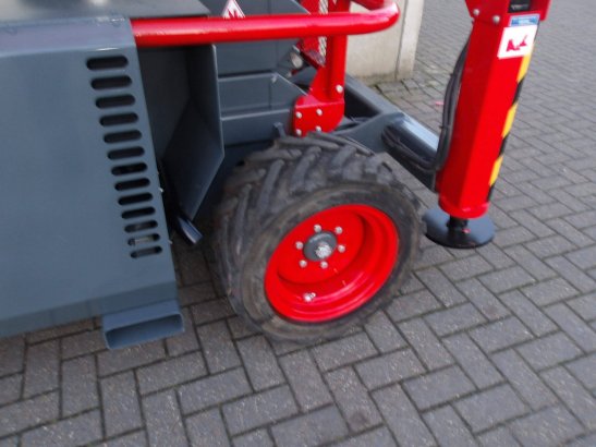 Skyjack SJ6832RT Diesel Scissor Lift 11.75m 2018 Skyjack SJ6832RT 2018 2 Scissor Lifts image 7