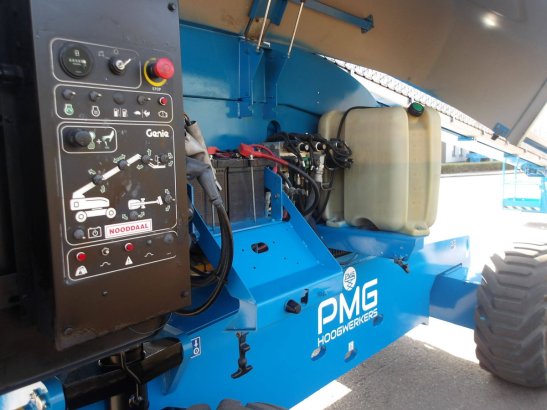 Telescopic boom lift Genie S-85 Diesel 27.91m 2012 S-85 2012 2 image 7