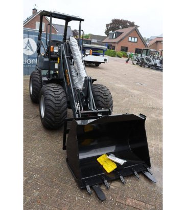 Articulated loader CMH HFT960 Diesel 18.2kW 2026 New CMH HFT960 2026 1 Wheel Loaders image 7