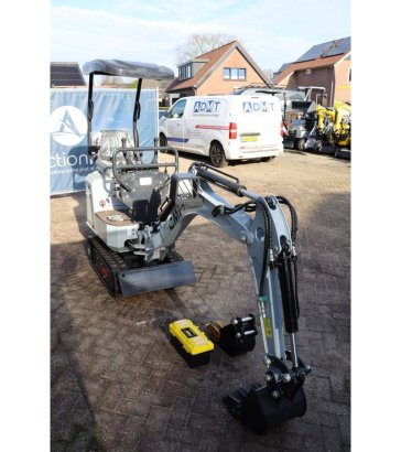 Mini Excavator CMH DW-08 Diesel 5.5hp 2025 New CMH DW-08 2025 1 image 7