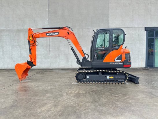 Doosan DX55-9CN Diesel Midi Excavator 2019 Doosan DX55-9CN 2019 2 Crawler Excavators image 7