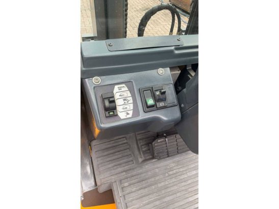 Forklift Jungheinrich TFG30S LPG 3000kg 1.2m (Margin) TFG30S 2 Forklift image 7