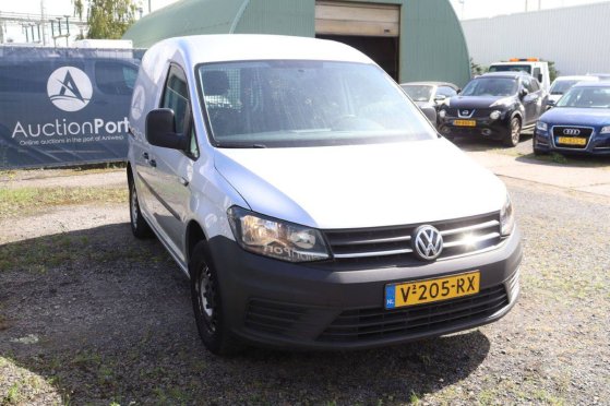 Volkswagen Caddy Diesel 75hp Van 2018 Volkswagen Caddy 2018 2 Closed vans image 37