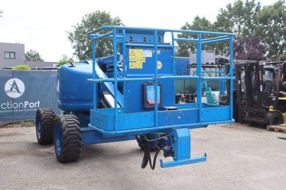 Articulating boom lift Genie Z-45/25 Diesel 227kg 15.9m 2006 Z-45/25 2006 2 image 22