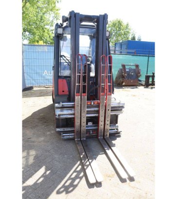 Linde H25D Diesel Forklift 2500kg 7m 2004 H25D 2004 2 Forklift image 22
