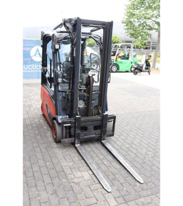 Linde E16P-02 Electric Forklift 1600kg 4.0m 2018 E16P-02 2018 2 Forklift image 7