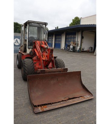 Wheel loader Weidemann 3002D/M Diesel 44kW 1991 Weidemann 3002 D/M 1991 2 Wheel Loaders image 7