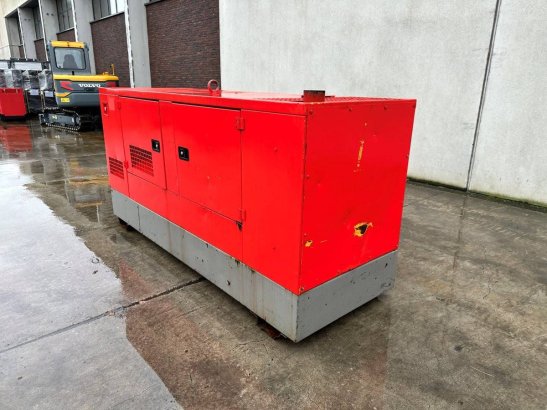 Generator Gesan DPS100 Diesel 2005 GESAN DPS100 2005 2 Generators image 7
