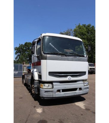 Chassis Cabin Renault 420 dCi Diesel 2003 420 dCi 2003 2 image 7
