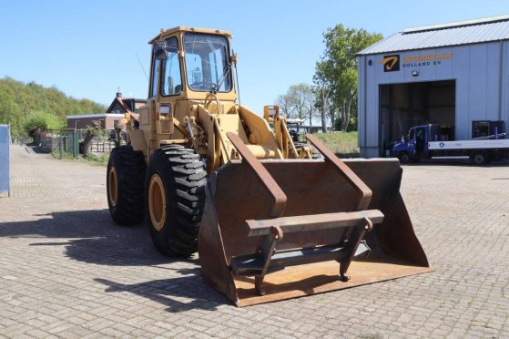 Caterpillar 930 Diesel Wheel Loader 74.6 kW 1981 930 1981 2 Wheel Loaders image 7