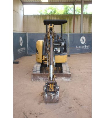 Mini excavator Caterpillar 303C Diesel 18.5kW 2011 18 2011 2 image 22