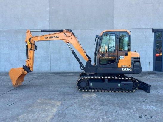 Midi excavator Hyundai R60VS Diesel 2018 R60VS 2018 2 Crawler Excavators image 22