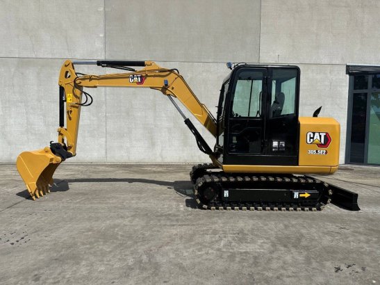 Midi excavator Caterpillar 305.5E2 Diesel 2018 305.5E2 2018 2 Crawler Excavators image 22