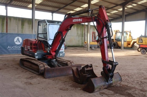 Crawler excavator Neuson 5001 RDV Diesel 38kW 1998 Neuson 5001 RDV 1998 2 Crawler Excavators image 22