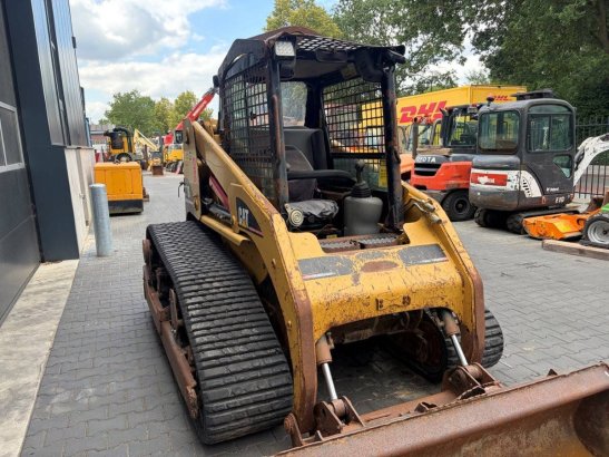 Skid steer loader Caterpillar 277B Diesel 57kW 2005 277B 2005 2 image 7