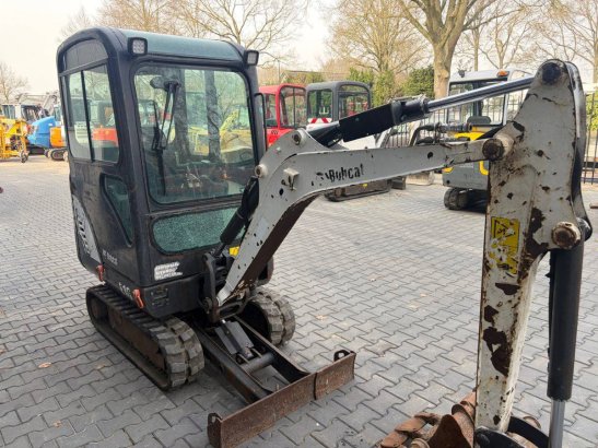 Mini excavator Bobcat E16 Diesel 10kW 2014 E16 2014 2 image 7