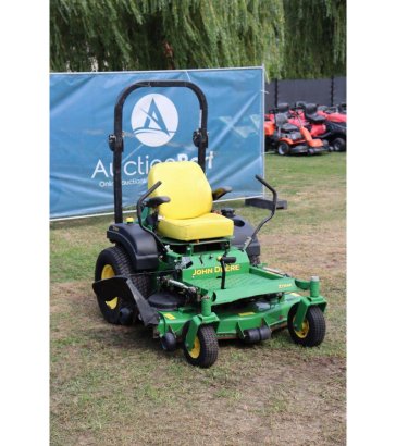 John Deere ZTRAK 717E Petrol Ride-on Mower 14.2kW John Deere ZTRAK 717E 2 image 22