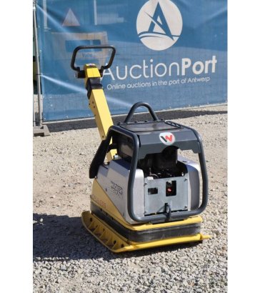 Vibratory Plate Wacker Neuson DPU 6555 Diesel 2015 Neuson DPU 6555 2015 2 image 82