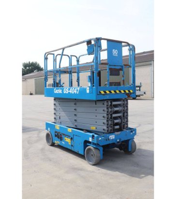 Genie GS-4047 Electric Scissor Lift 350kg 13.75m 2016 GS-4047 2016 2 Scissor Lifts image 67
