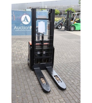 Stacker BT SWE140L Electric 1400kg 2.65m 2016 BT SWE140L 2016 2 image 7