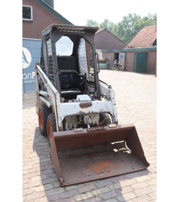 Skid steer loader Bobcat 443 Diesel 1992 (Margin) 443 1992 2 Wheel Loaders image 7