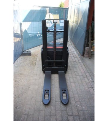 Toyota SWE200D Electric Stacker 1000kg 2.1m 2022 SWE200D 2022 2 image 7