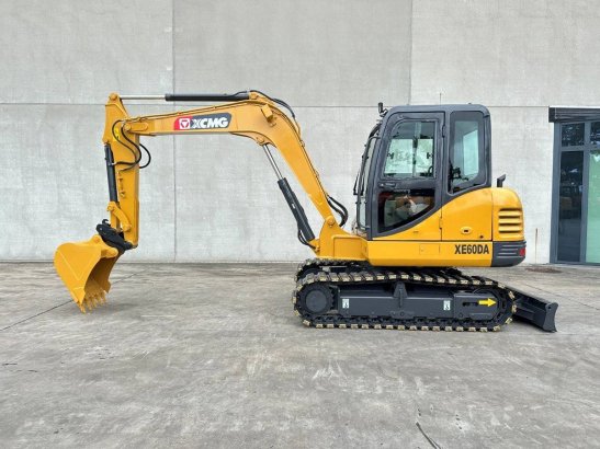 Crawler excavator XCMG XE60DA Diesel 2020 XE60DA 2020 2 Crawler Excavators image 7
