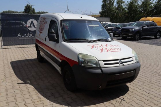 Bestelauto (bakkersauto) Citroën Berlingo Benzine 90pk 2006 Citroën Berlingo 2006 2 Small Vans image 7