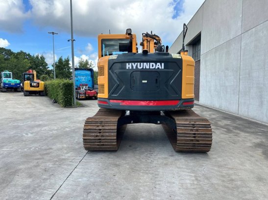 Hyundai HX130 LCR Diesel Crawler Excavator 2018 HX130 LCR 2018 2 Crawler Excavators image 7