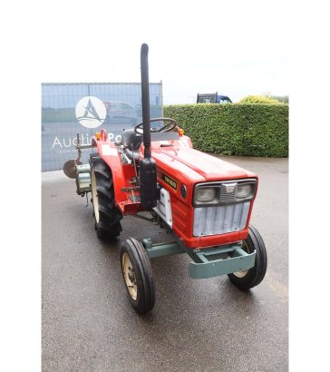 Mini tractor Yanmar YM1610 Diesel 16hp with cultivator YM1610 2 Tractor Units image 7