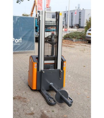 Stacker Still EGV16 Electric 1600kg 2.92m 2014 EGV 16 2014 2 image 7