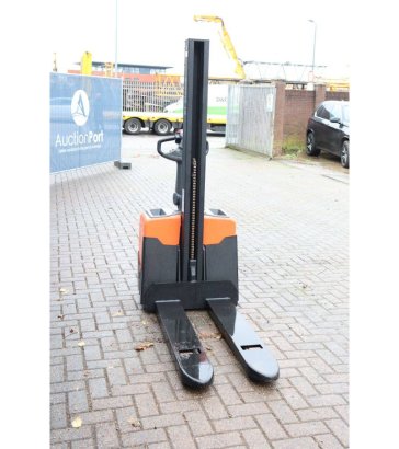 Toyota BT Electric Stacker 1000kg 1.58m 2018 New 2018 1 image 7