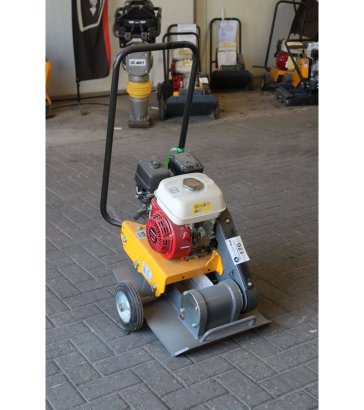 Giant GP1545G Petrol Vibratory Plate 2024 Giant GP1545G 2024 2 image 22