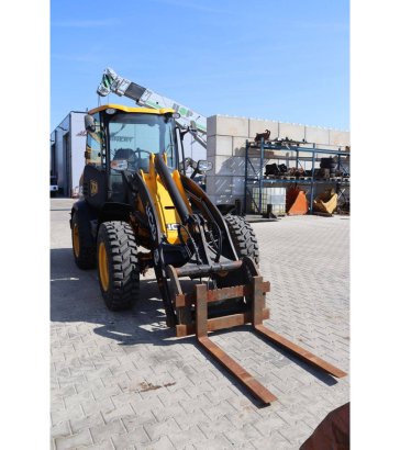 JCB 409 Agri Diesel Wheel Loader 2014 409 Agri 2014 2 Wheel Loaders image 7