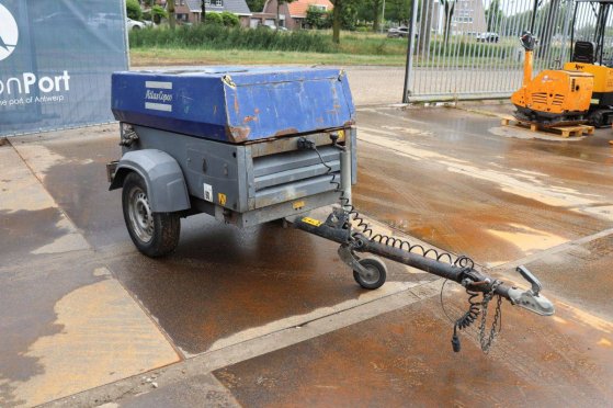 Compressor Atlas Copco XAS47 KD M Diesel 2009 XAS47 KD M 2009 2 Compressors image 7