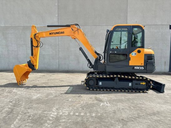 Hyundai HX55 Diesel Crawler Excavator 2019 HX55 2019 2 Crawler Excavators image 7